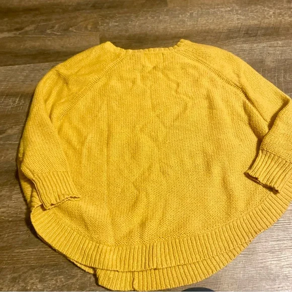 Anthropology Guinevere Mustard Colored sweater - Picture 8 of 10